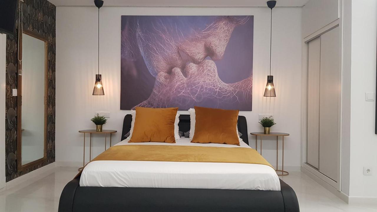 Apartamento Pepi Puerto (Adults Only) Santa Pola Kültér fotó