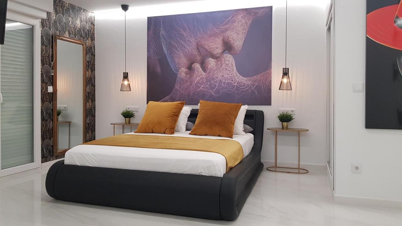 Apartamento Pepi Puerto (Adults Only) Santa Pola Kültér fotó