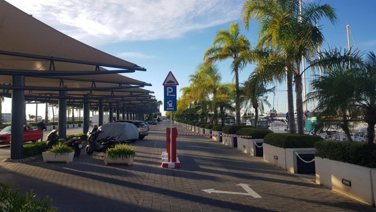 Apartamento Pepi Puerto (Adults Only) Santa Pola Kültér fotó