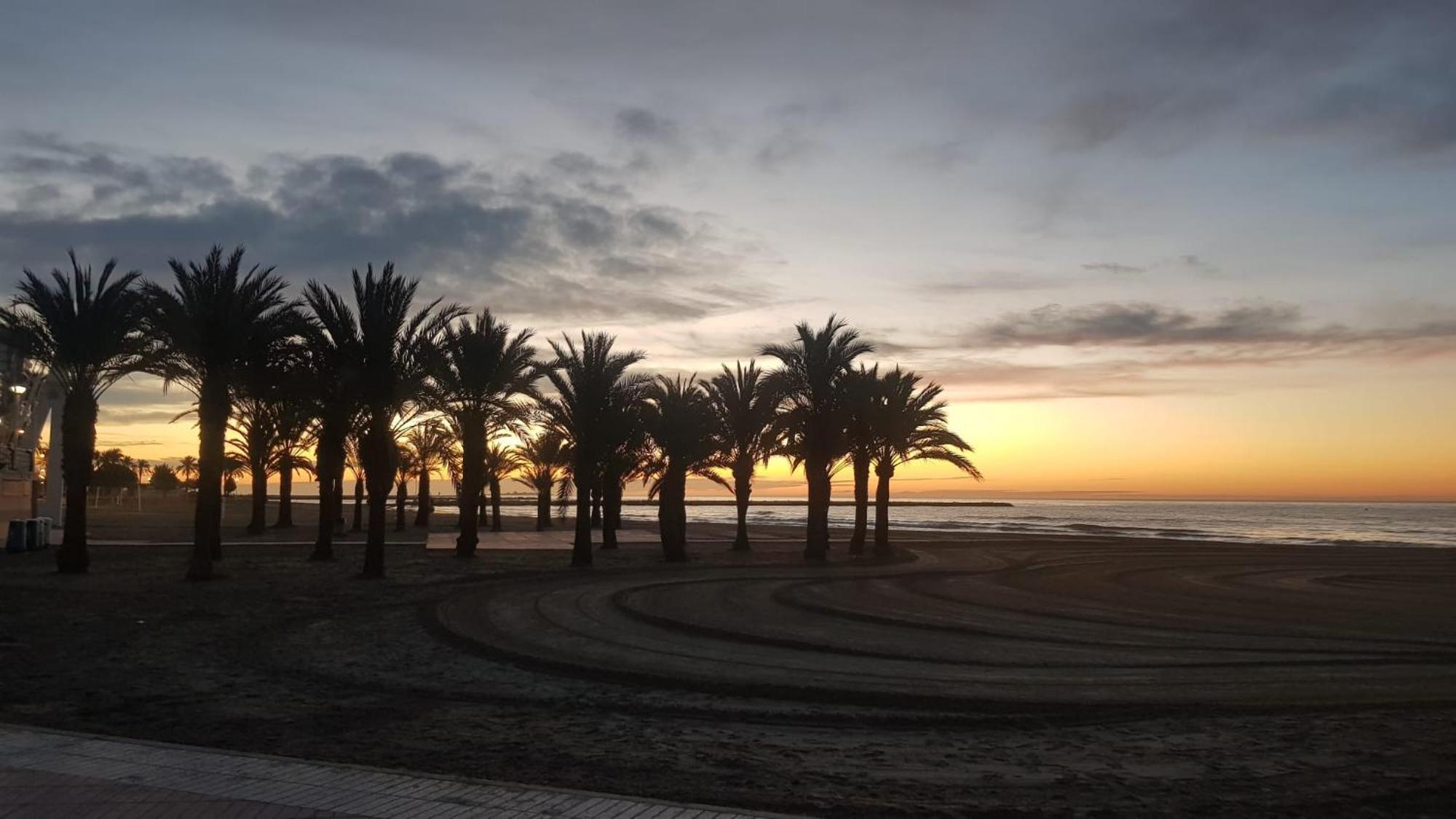 Apartamento Pepi Puerto (Adults Only) Santa Pola Kültér fotó